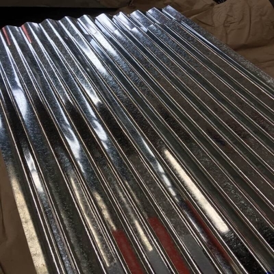 Ppgi Galvanzied a ridé la feuille Z30 - la bonne qualité 275g/㎡ extérieure