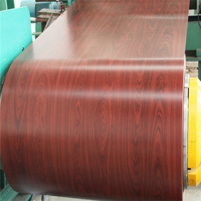 la bobine en acier enduite d'une première couche de peinture par 0.11-2.5mm PPGI a gravé l'acier en refief enduit par couleur